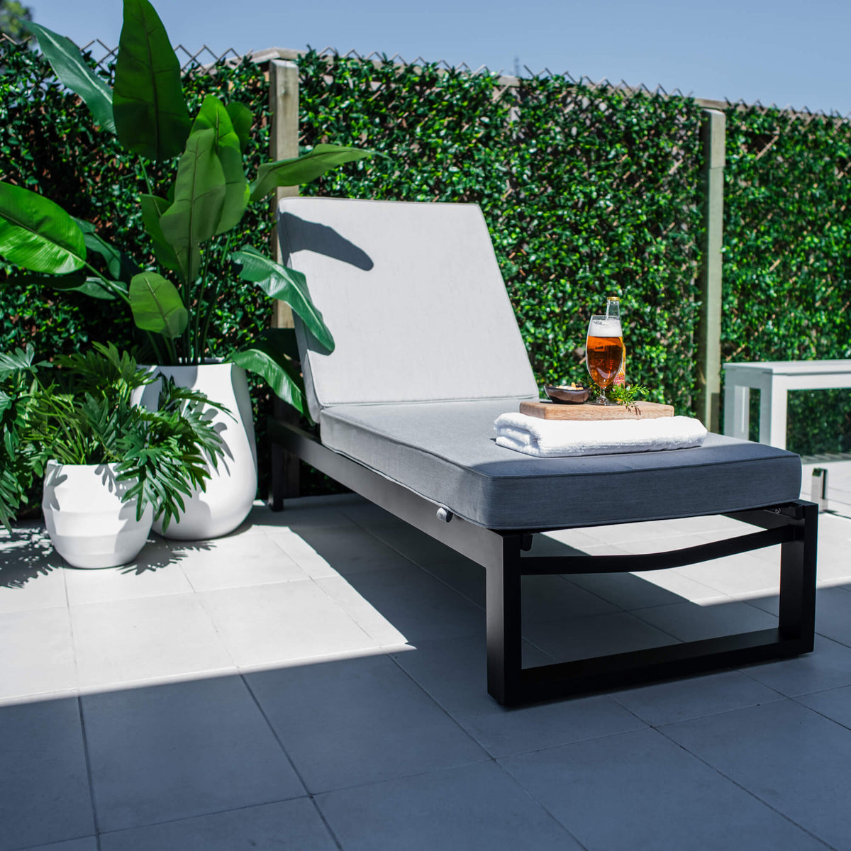 best-outdoor-furniture-Milan w/Cushion - Outdoor Sun Lounge #color_BLACK-GREY