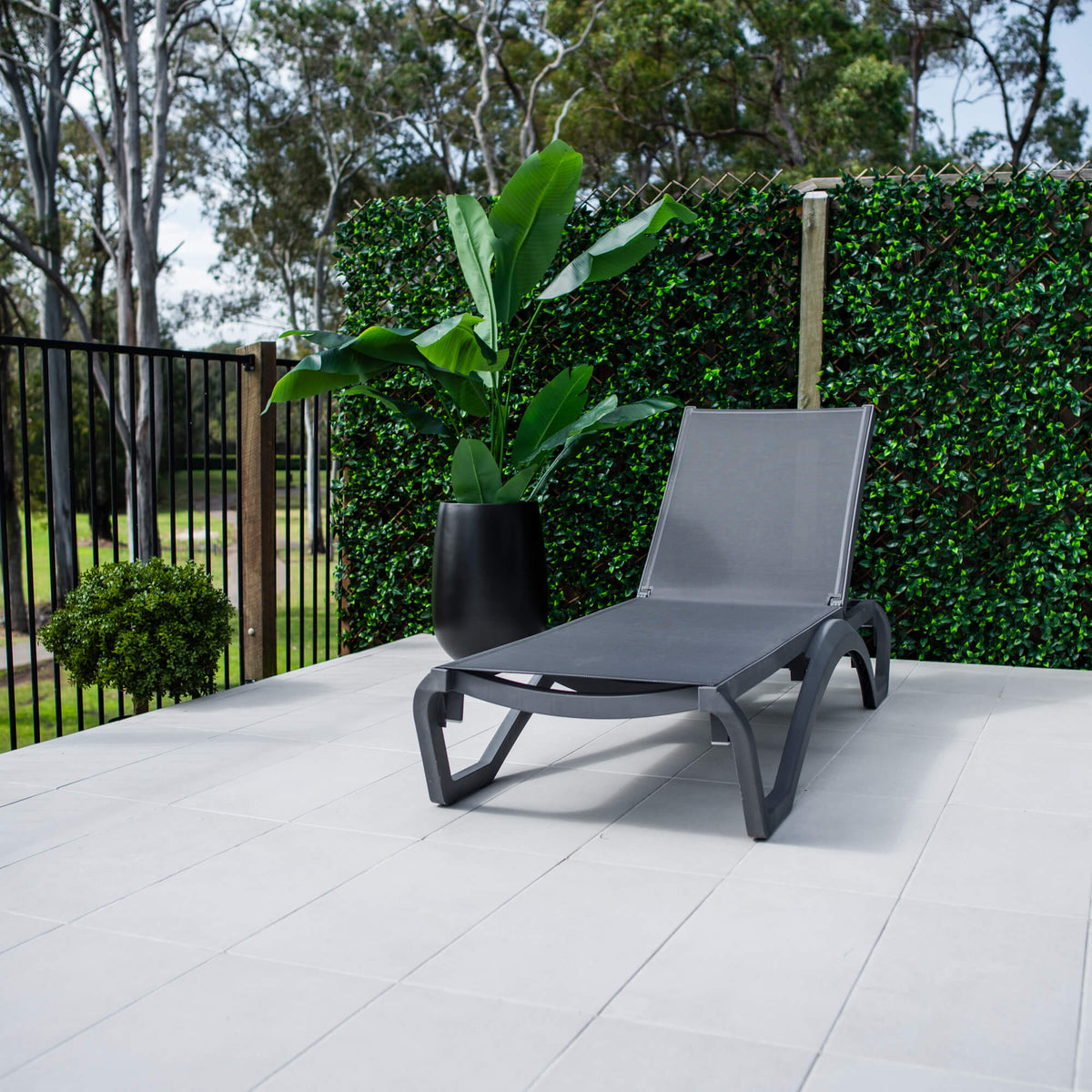 best-outdoor-furniture-Verona - Outdoor Sun Lounge #color_DARK GREY