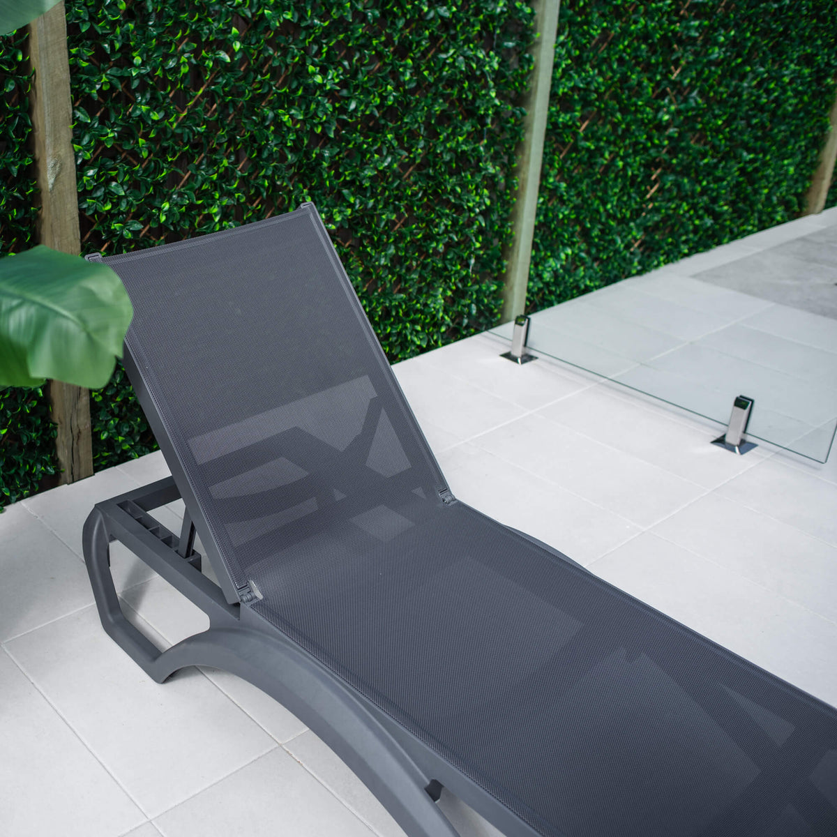 best-outdoor-furniture-Verona - Outdoor Sun Lounge #color_DARK GREY