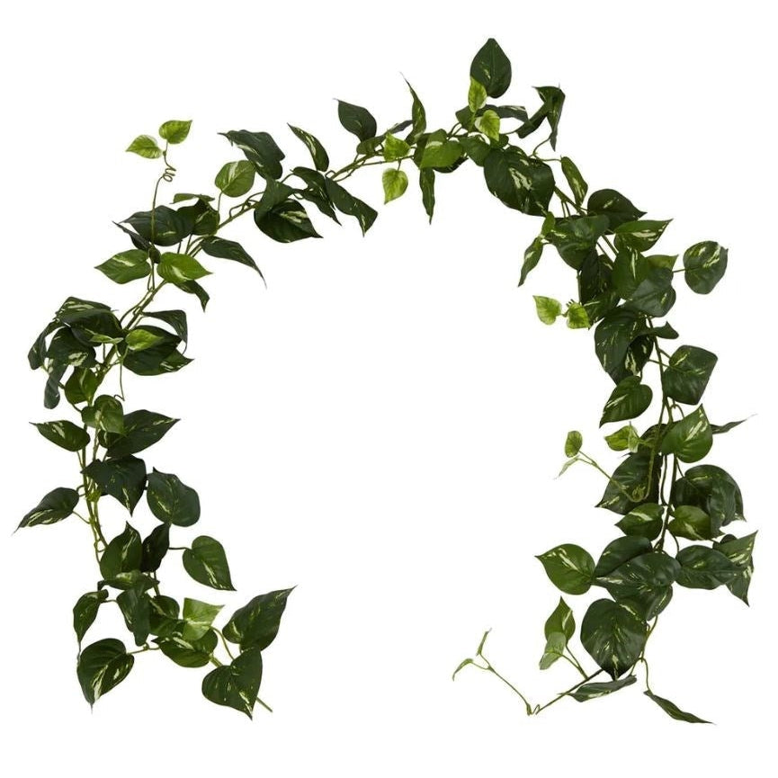 best-outdoor-furniture-Pothos Leaf Garland Dark Green