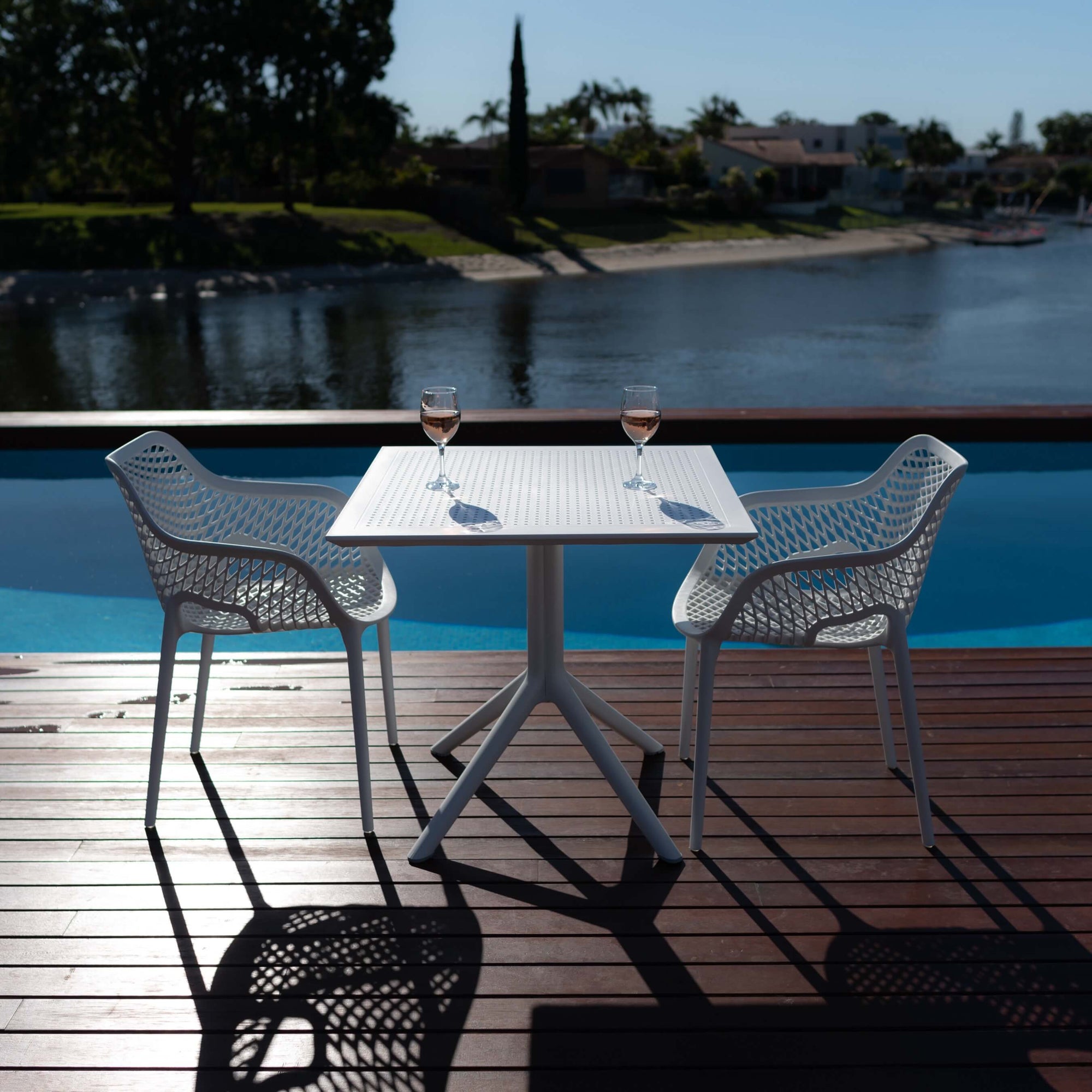 best-outdoor-furniture-Air XL-Sky 70 x 70 - 3pce Outdoor Dining Set