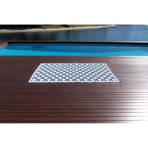 best-outdoor-furniture-Signature Range Navy & White - Outdoor Rug